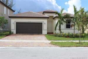 2184 SE 2nd St, Homestead, FL 33033, Sold 03/30/18