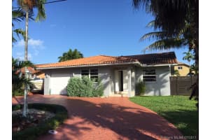 9725 NW 28th Terrace, Doral, FL 33172, Sold 01/22/18