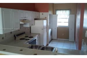 6705 NW 190th St, Hialeah, FL 33015, Sold 06/27/17