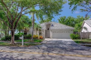 9400 SW 215th Ln, Cutler Bay, FL 33189, Sold 07/11/17