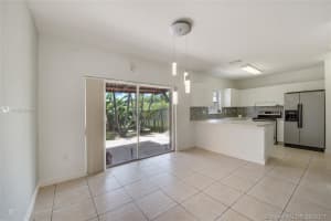 14781 SW 9th Ln, Miami, FL 33194, Sold 10/17/17