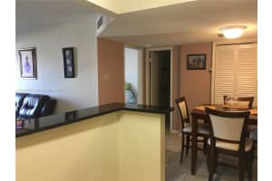 7180 NW 179th St, Hialeah, FL 33015, Sold 05/31/18