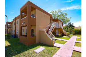 6211 SW 131st Ct, Miami, FL 33183, Sold 08/31/17