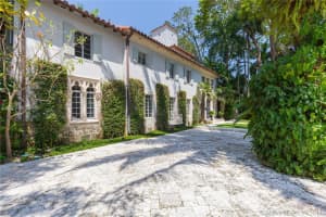 3505 S Moornings Way, Miami, FL 33133, Sold 12/18/17