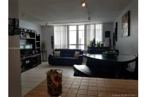 2121 N Bayshore Dr # 1420ph, Miami, FL 33137, Sold 04/25/18