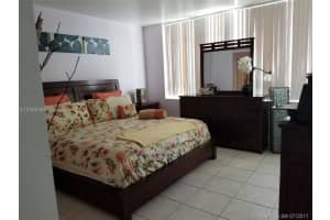 2121 N Bayshore Dr # 1420ph, Miami, FL 33137, Sold 04/25/18