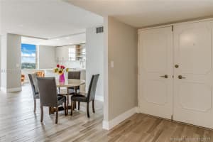 4300 N Ocean Blvd #18g, Fort Lauderdale, FL 33308, Sold 11/30/17