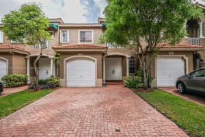 11939 SW 81st Ln, Miami, FL 33183, Sold 07/07/17