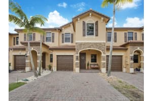 384 NE 37th Terrace, Homestead, FL 33033, Sold 08/09/17