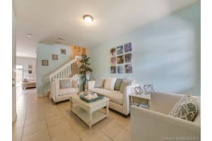 384 NE 37th Terrace, Homestead, FL 33033, Sold 08/09/17