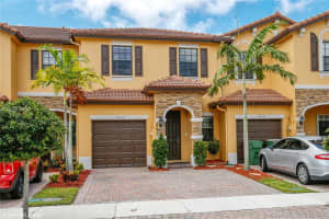 3732 NE 3rd Ct, Homestead, FL 33033, Sold 11/06/17