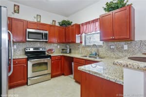 3732 NE 3rd Ct, Homestead, FL 33033, Sold 11/06/17