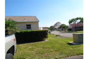 21383 NE 8th Ct, Miami, FL 33179, Sold 08/10/17