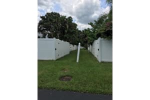 6784 SW 40th St, Davie, FL 33314, Sold 07/12/17