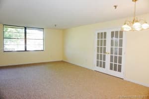 665 NE 195th St, Miami, FL 33179, Sold 10/20/17