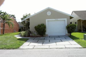 1030 SW 111th Ave, Pembroke Pines, FL 33025, Sold 07/21/17