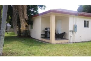 872 SW 7th Terrace, Florida City, FL 33034, Sold 10/23/17
