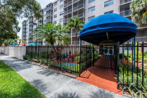 1251 NE 108th St, Miami, FL 33161, Sold 08/01/17