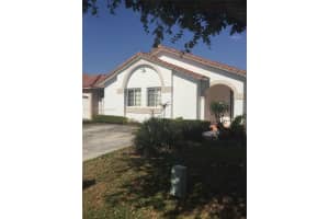 16760 NW 75th Ave, Hialeah, FL 33015, Sold 10/06/17
