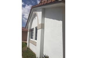 16760 NW 75th Ave, Hialeah, FL 33015, Sold 10/06/17