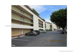 8897 Fontainebleau Blvd, Miami, FL 33172, Sold 09/22/17