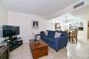 10778 N Kendall Dr APT E17, Miami, FL 33176, Sold 08/17/17