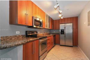 7501 E Treasure Dr #2t, North Bay Village, FL 33141, Sold 08/17/18