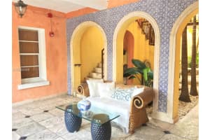 4812 Pine Tree Dr, Miami Beach, FL 33140, Sold 12/22/17