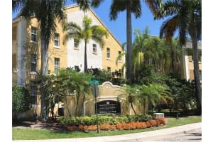 631 SW 111th Ln, Pembroke Pines, FL 33025, Sold 07/05/17