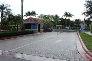 2051 NW 98th Terrace, Pembroke Pines, FL 33024, Sold 07/31/17