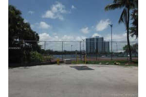 16546 NE 26th Ave #2i, North Miami Beach, FL 33160, Sold 12/12/18
