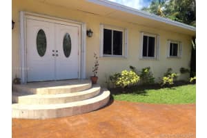262 189th Terrace, Sunny Isles Beach, FL 33160, Sold 08/15/17