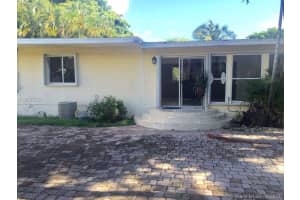 262 189th Terrace, Sunny Isles Beach, FL 33160, Sold 08/15/17