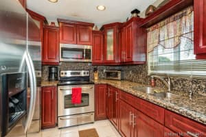 10130 NW 3rd St, Pembroke Pines, FL 33026, Sold 09/15/17