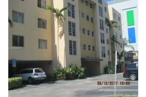 210 SW 11th St, Miami, FL 33130, Sold 10/20/17