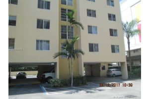 210 SW 11th St, Miami, FL 33130, Sold 10/20/17
