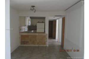 210 SW 11th St, Miami, FL 33130, Sold 10/20/17