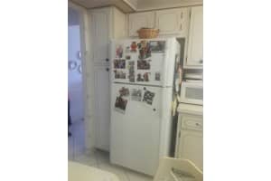 427 Golden Isles Dr #7f, Hallandale Beach, FL 33009, Sold 05/25/18