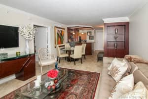 6917 Collins Ave, Miami, FL 33141, Sold 07/28/17