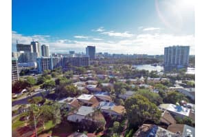2715 Parkview Dr S, Hallandale Beach, FL 33009, Sold 03/15/18