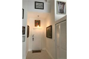 2715 Parkview Dr S, Hallandale Beach, FL 33009, Sold 03/15/18