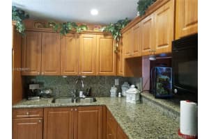 9878 Hammocks Blvd, Miami, FL 33196, Sold 10/10/17
