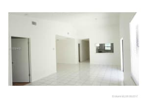 6729 N Parkway Dr, Margate, FL 33068, Sold 09/21/17