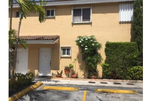 8165 NW 8th St, Miami, FL 33126, Sold 07/31/17