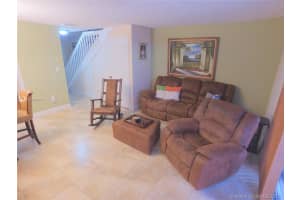 8165 NW 8th St, Miami, FL 33126, Sold 07/31/17