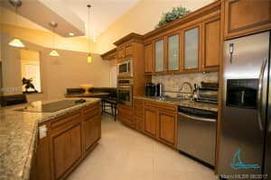 407 Leslie Dr, Hallandale Beach, FL 33009, Sold 08/25/17
