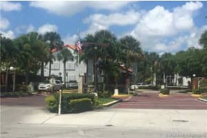 9415 Fontainebleau Blvd, Miami, FL 33172, Sold 09/06/17