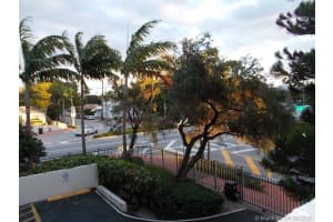 1300 Alton Rd #2c, Miami Beach, FL 33139, Sold 12/29/17