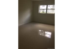 15201 NE 6th Ave APT C304, Miami, FL 33162, Sold 08/23/17