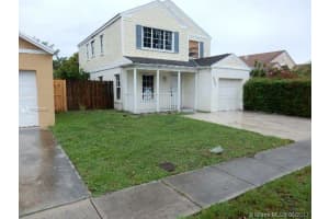9909 W Daffodil Ln, Miramar, FL 33025, Sold 10/12/17